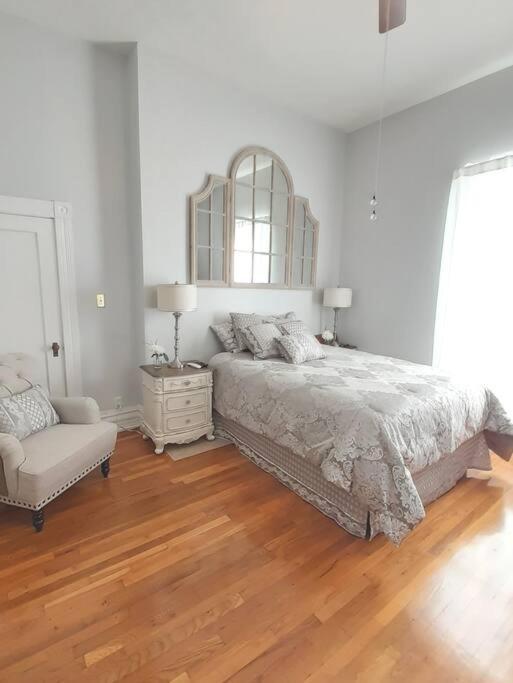 Queens Chamber W King Heavenly Bed At Nottingham Place In Wise Exterior photo